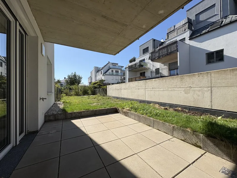 Hochwertige 2-Zimmer-Gartenwohnung I mit sonniger Terrasse und viel Lebensqualität