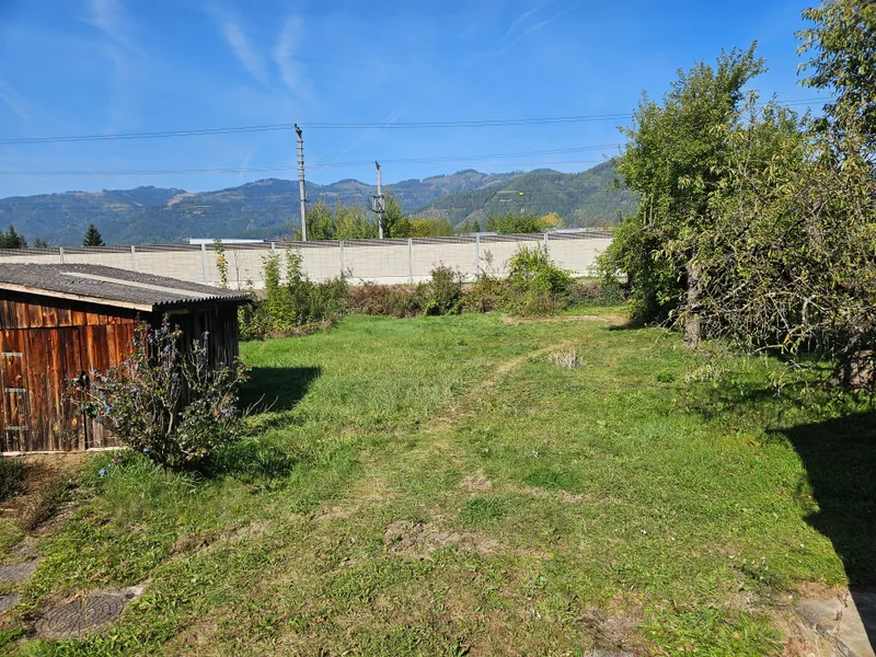 Einfamilienhaus mit Potential auf schönem, ebenem Grundstück 