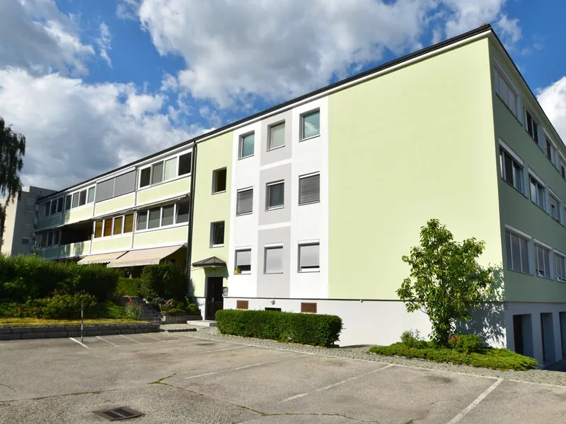 Geräumige Maisonettewohnung mit zwei verglasten Loggien in Mauthausen