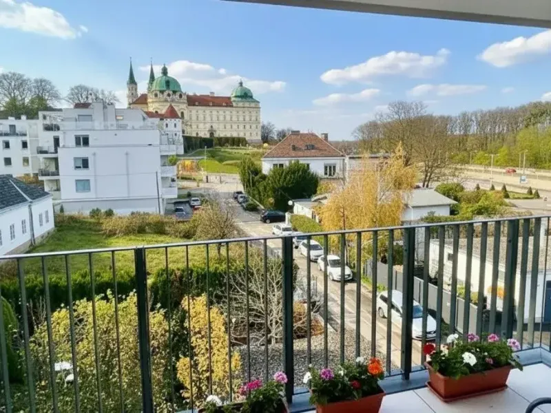 Helle Terrassenwohnung mit Traumausblick - Stift Klosterneuburg