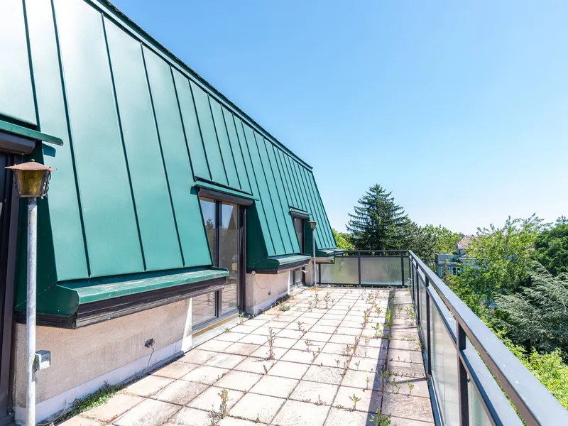 Gestalten Sie Ihren Wohntraum: Maisonette mit 30 m² Terrasse in exklusiver Grünruhelage von Neustift am Walde