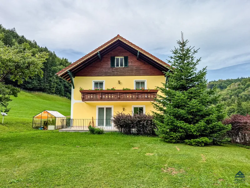 Gepflegtes Wohnhaus in Fuschl am See - Nahe Red Bull HQ