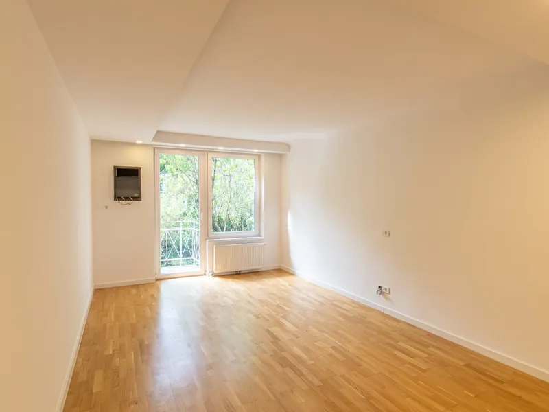 Helle 3 Zimmer-Wohnung mit Balkon in ruhiger Seitengasse Nähe U4 Braunschweiggasse