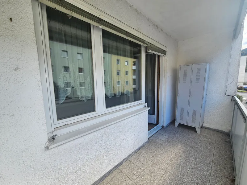 Perfekte Single- und Seniorenwohnung! Barrierefreie zugängige 1 - Zimmer Wohnung mit Loggia in attraktiver Siedlungslage 