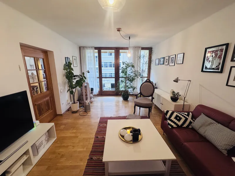 Ruhig wohnen in der Leopoldstadt – 4 Zimmer mit Balkon im Innenhof