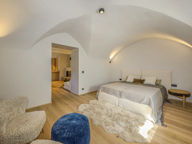 Exklusive Wohnung in historischem Stadthaus