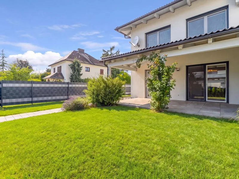 Familientraum in Klagenfurt Nord | 125 m² Wohnfläche | 2 Carportstellplätze | Klimaanlage | Garten