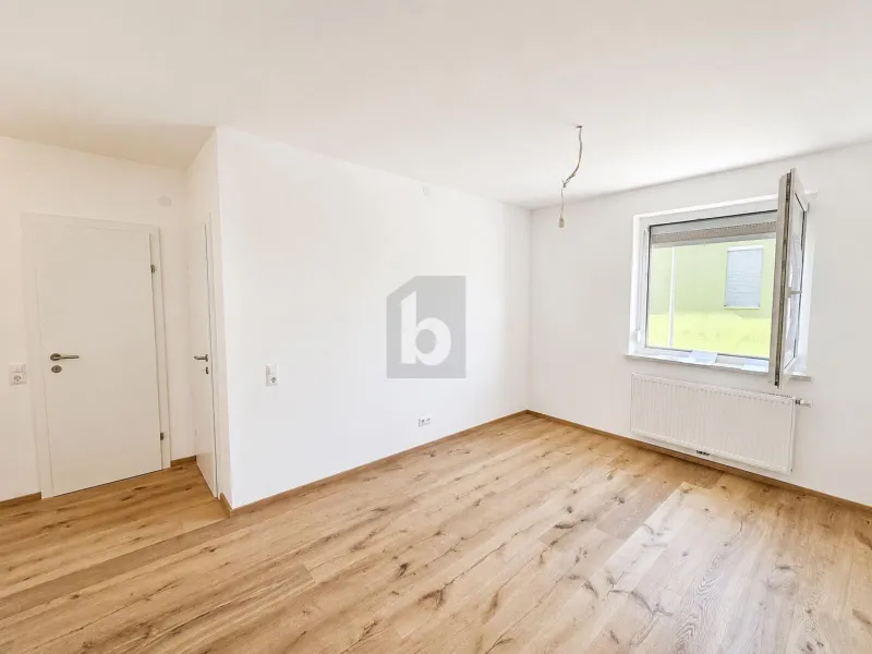 Preisreduktion! ERSTBEZUG MIT STIL | HOCHWERTIG SANIERTES ZUHAUSE MIT PARKPLATZ