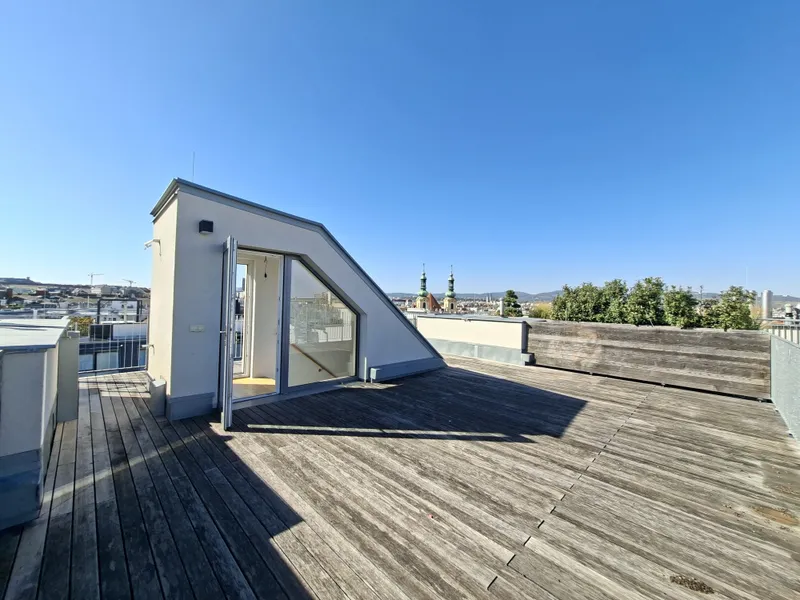 Luxuriöse 4-Zimmer-Wohnung mit Dachterrasse im Servitenviertel – Ihr Traum erwartet Sie!
