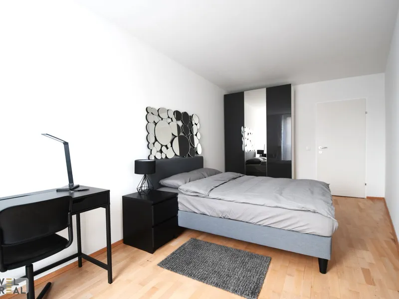 Jetzt Zuschlagen! Moderne voll möblierte 3-Zimmer-Wohnung .