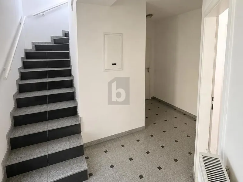 EIN HAUS MIT HERZ NAHE WIEN ? GEMÜTLICHES REIHENHAUS MIT GARTEN IN GROß-ENZERSDORF