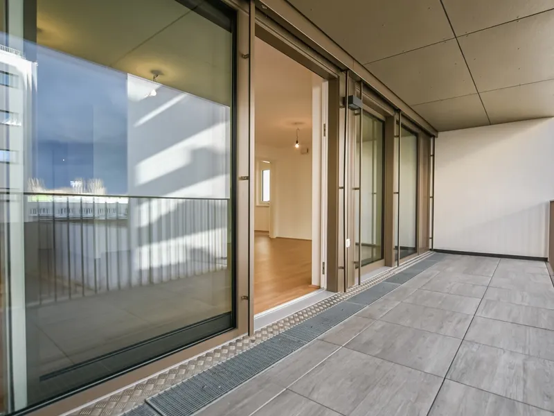 IU – ab 15.12.2026 | Traumhafte 3-Zimmer Wohnung mit Balkon in Hofruhelage