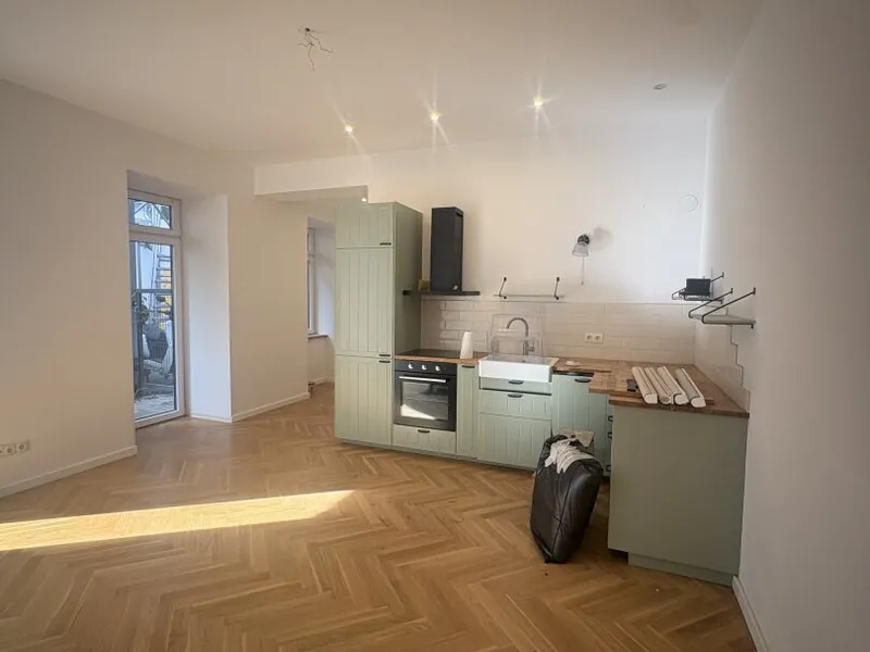 Ruhige 3 Zimmer Gartenwohnung in guter Lage und Westbahnhofnähe!!!