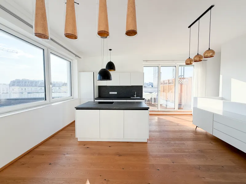 NÄHE NASCHMARKT: DG-Maisonettewohnung mit Terrassenfläche von gesamt 71m²
