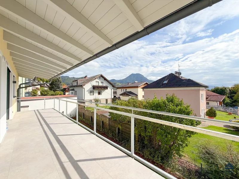 MODERN WOHNEN IM NEUBAU: 3½-Zimmer-Wohnung mit Balkon