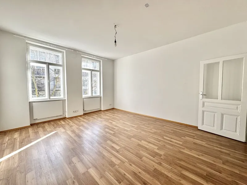 Charmante 43 m² im 2. Stock – klassischer Altbau in der Kleingasse