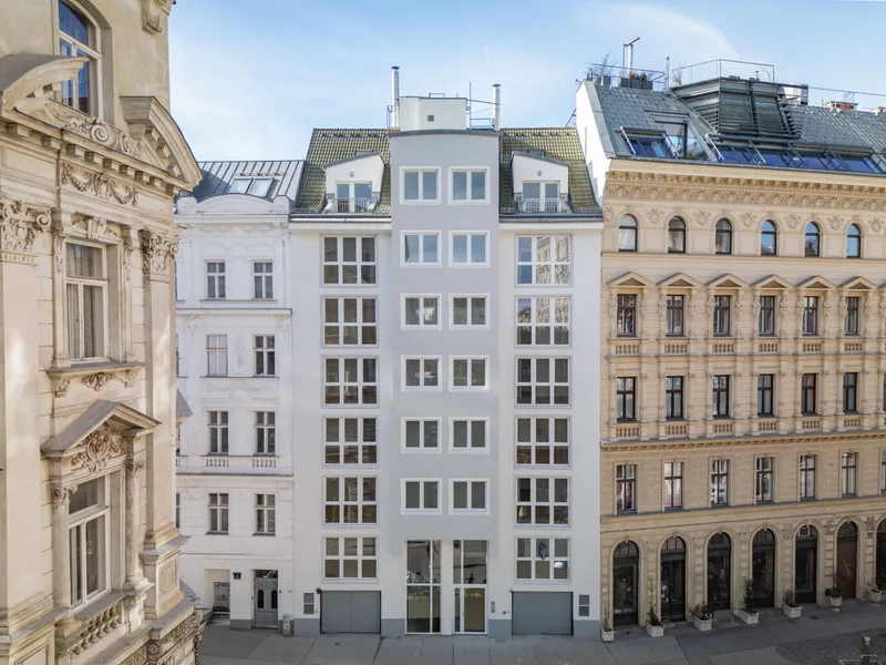 Lage schlägt alles – Große Schiffgasse.