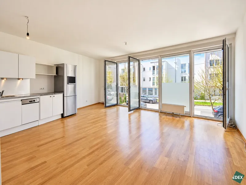 Helle 2-Zimmer-Wohnung inklusive Tiefgaragenstellplatz in Gersthof