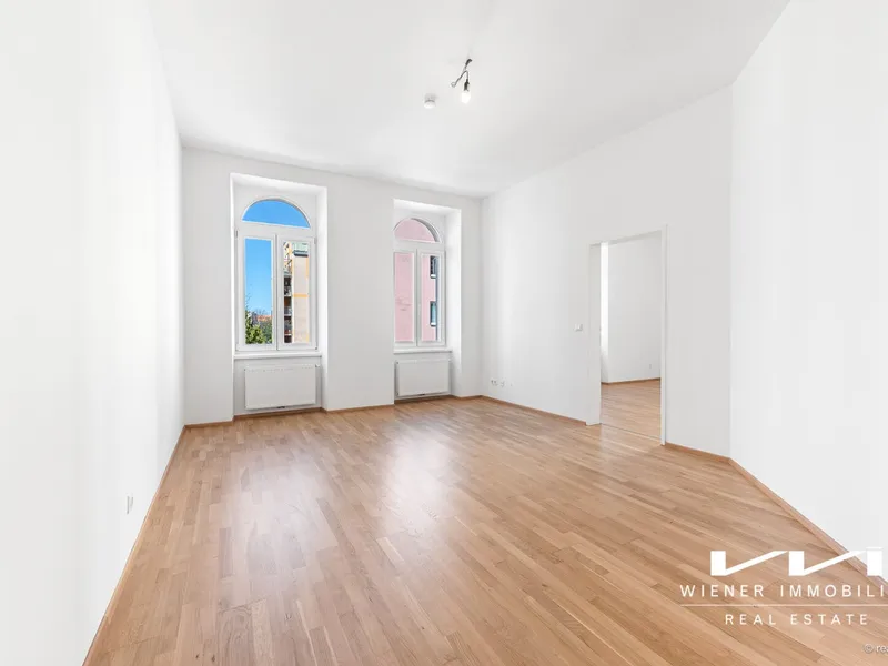 Vollsanierte, großzügige 2-Zimmer Altbauwohnung