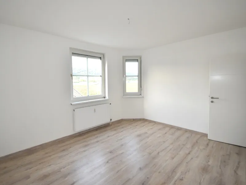 Modernisierte 3-Zimmer Wohnung mit Loggia, nahe dem Donauradweg!