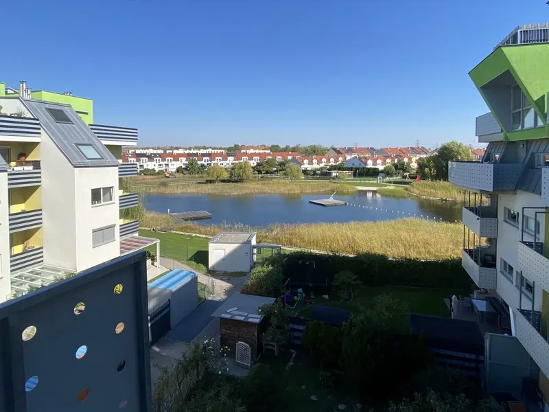 2 Zimmer Terrassenwohnung mit Garage