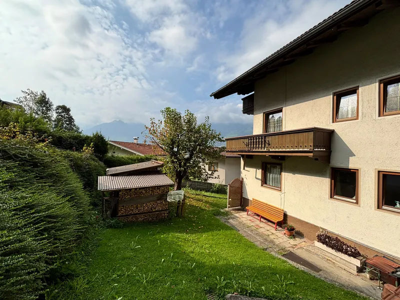 Hart im Zillertal- Haus am Waldrand mit Aussicht und Gestaltungspotenzial