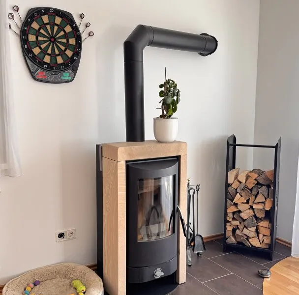Doppelhaushälfte in Gramatneusiedl – 4 Zimmer, Klimaanlage, Solaranlage, Garten, Terrasse, Stellplatz!