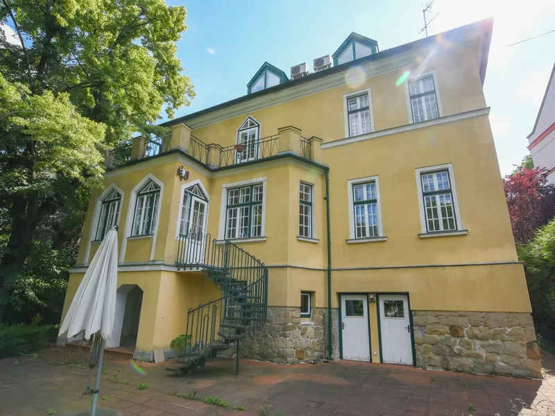 Renovierungsprojekt: Historische Villa im 18. Wiener Gemeindebezirk