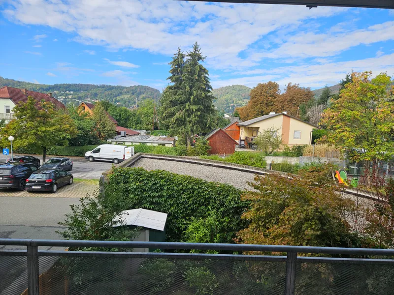 Barrierefreie zugängige 2 - Zimmerwohnung mit großem Balkon und Tiefgaragenplatz in beliebter Wohngegend 