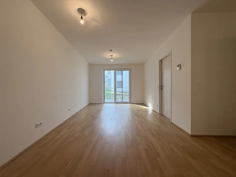 Charmante 2 Zimmerwohnung mit Garten