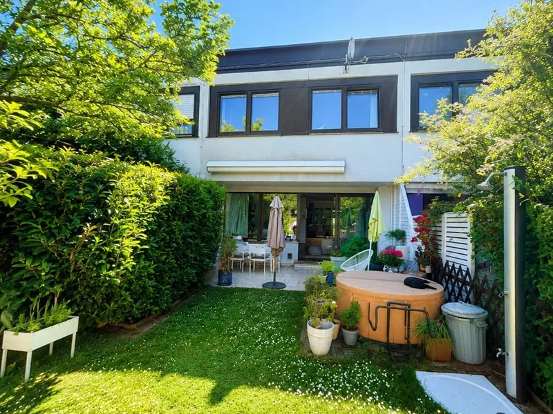 Charmantes Reihenmittelhaus mit sonnigem Garten in hervorragender Lage nahe Auhof Center & Wienerwald