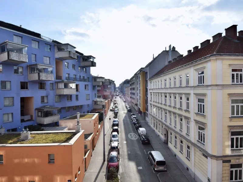 Bezugsfertige Wohnung mit tollem Ausblick und Balkon-Option Nähe Matzleinsdorfer Platz