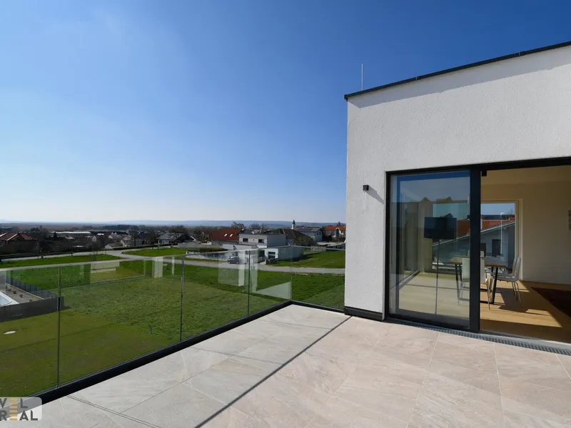 MODERNE VILLA MIT TRAUMHAFTEN FERNBLICK IN NEUSIEDL AM SEE - EINE ALTERNATIVE ZU BRUCK AN DER LEITHA