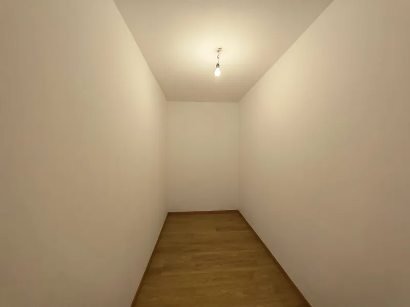 Neues Bad, neue Böden: Wohnen mit Traumaussicht