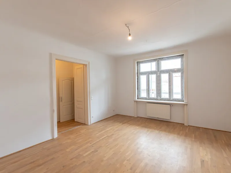 3-Zimmer-Altbauwohnung im 3. Stock | U3 Schlachthausgasse