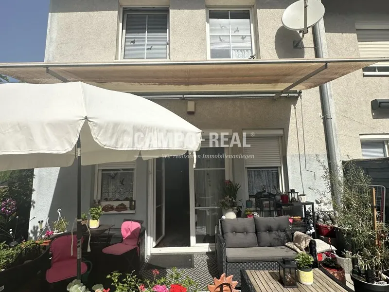 CAMPO REAL: Charmantes STADT-REIHENHAUS im Grünen