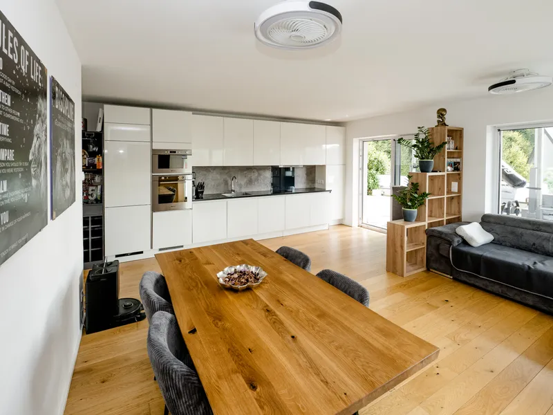 Ihr Zuhause im Salzburger Seenland – 3-Zimmer-Wohnung mit Garten und Terrasse