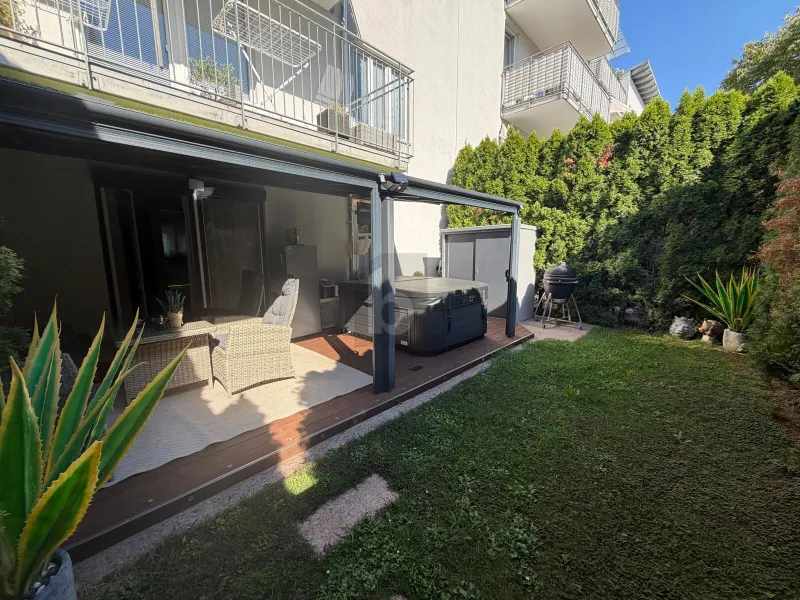Preisreduktion! MODERNES LUXUS-FEELING MIT WHIRLPOOL