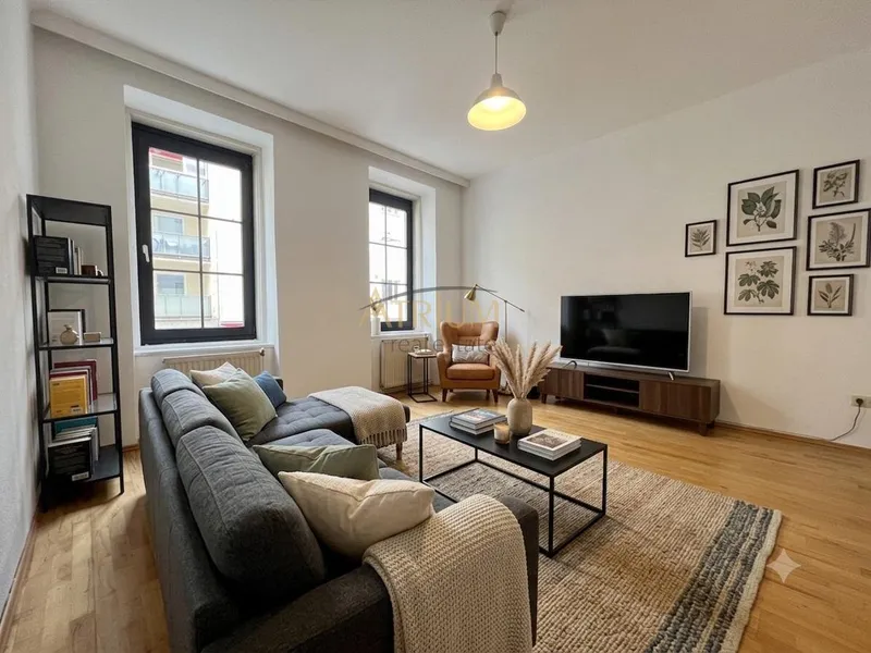 4-Zimmer Wohnung mit 2 Bädern, Einbauküche & Lift in 1050 Wien