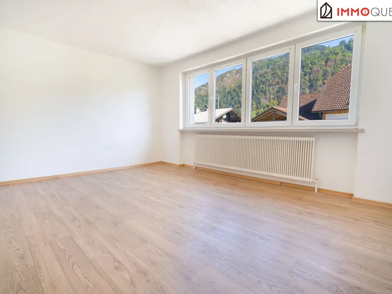 Zuhause zwischen Bergen und Natur - Gemütliche 2-Zimmer-Wohnung in Scharnstein mit Einbauküche, viel Stauraum und kurzen Wegen in die Natur