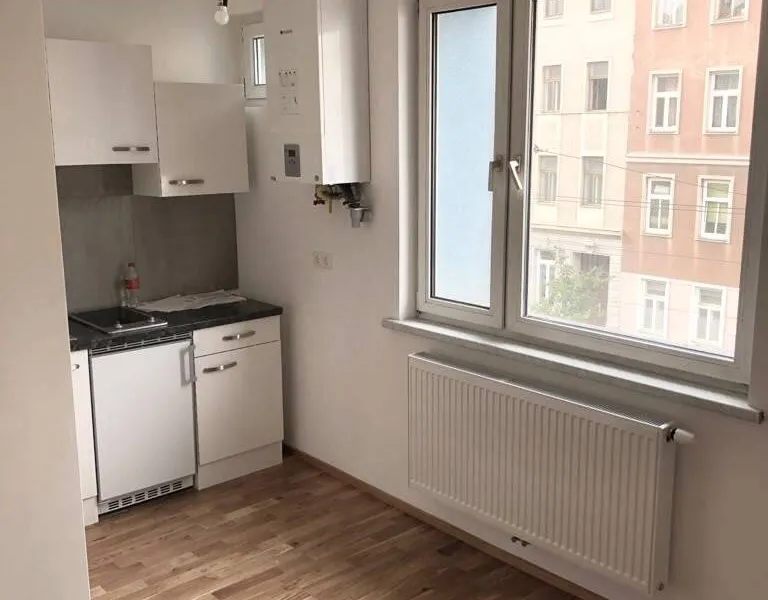 1140 Wien – Frisch sanierte Anlegerwohnung mit zwei vermieteten Einheiten!