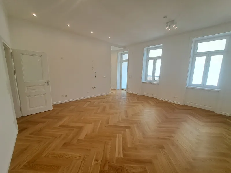 Exklusives Wohngefühl: Altbauprojekt mit hochwertiger Ausstattung!