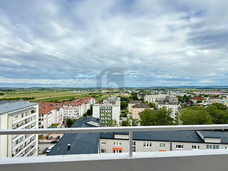 PANORAMAWOHNUNG MIT KLIMAANLAGE UND SONNIGEM SÜD-OST BALKON