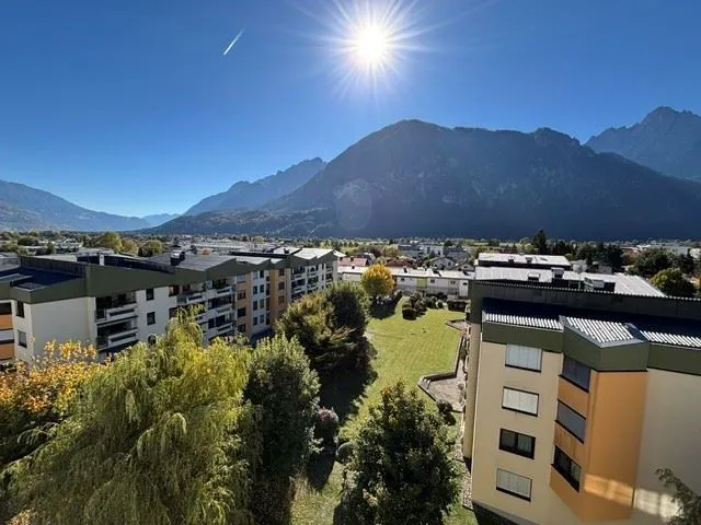 Sechstes Obergeschoss mit Aufzug - Aussicht- optimale Raumaufteilung- zentrumsnah Lienz!
