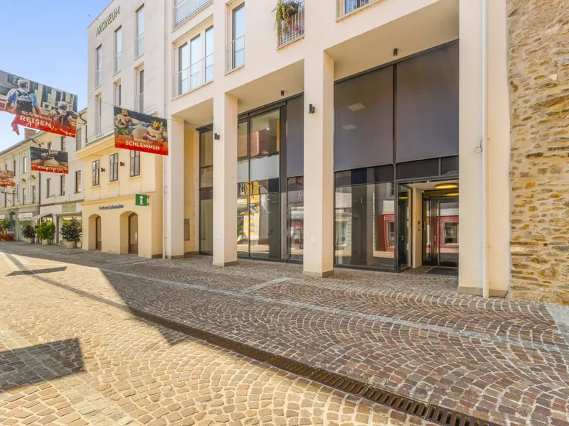 Altstadtflair trifft Wohnkomfort | 56 m² im Herzen von St. Veit plus Loggia
