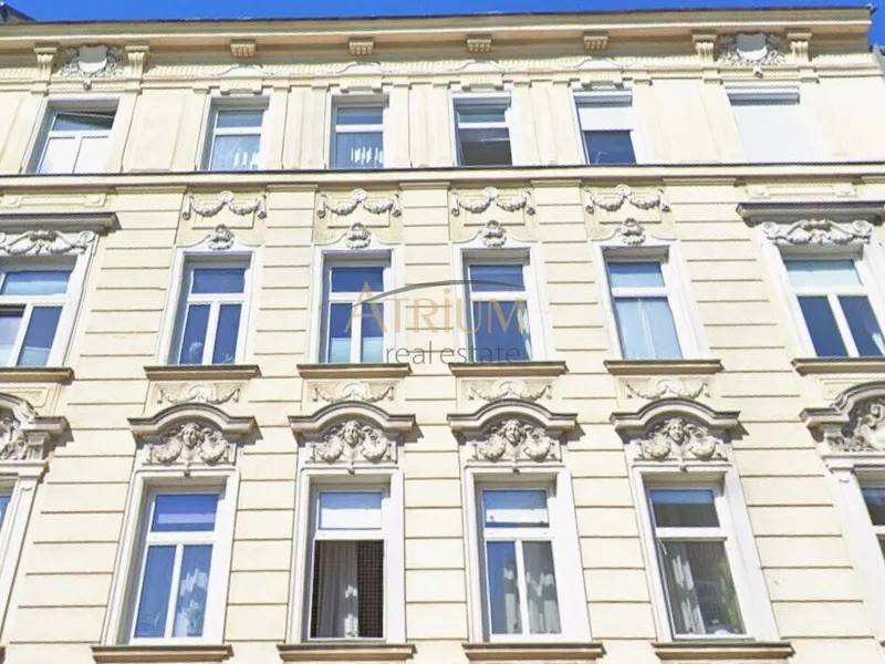 Rohdachboden mit aufrechter Baugenehmigung für 3 Wohneinheiten