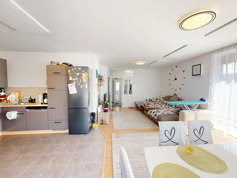 3 Zimmer Wohnung in ruhiger Lage mit großzügiger Sonnenterrasse