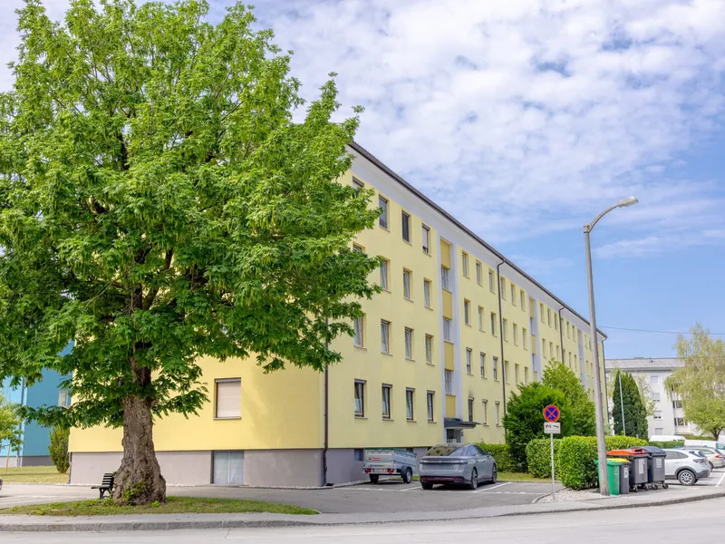 ALLES NAH: 2-Zimmer-Wohnung mit Stellplatz, Salzburg - Nähe Europark