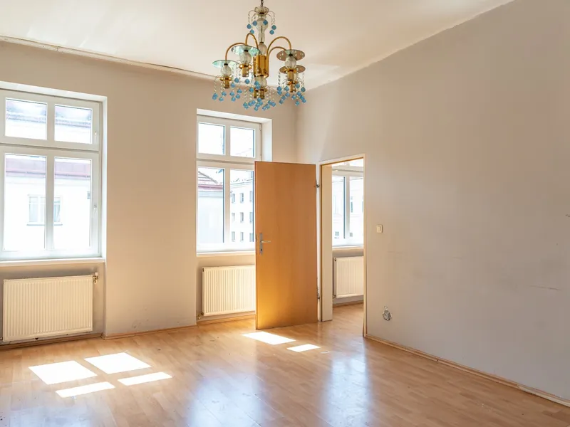 Schöne 2-Zimmer Wohnung zum Renovieren