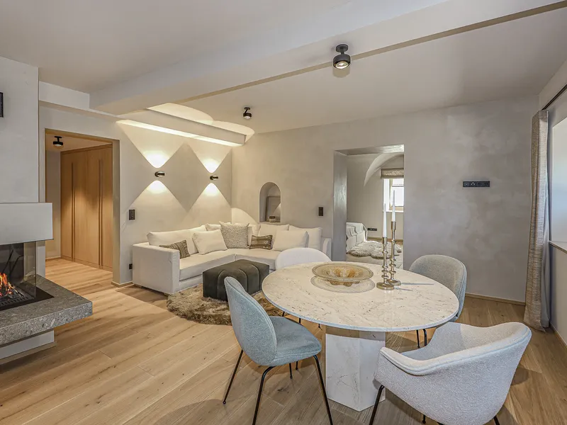 Exklusive Wohnung in historischem Stadthaus